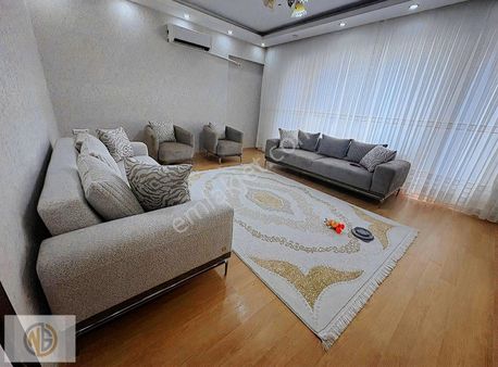 75.yıl Mahallesinde Cadde Üzeri Masrafsız 1.kat 3+1