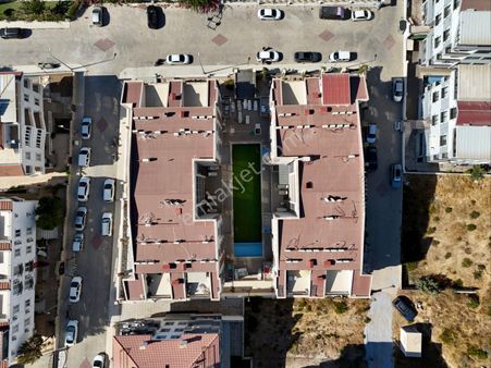 Didim Merkez’de Havuzlu Asansörlü Site İçerisinde Satılık 2+1 Daire