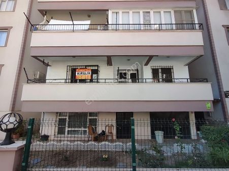 Kardeşten Edremit Merkezde Yüksek Giriş Jeotermalli 3+1 Geniş Daire