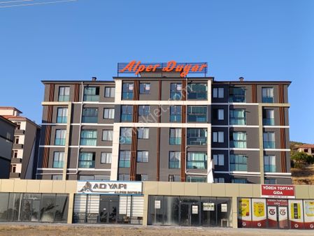 Yakamoz Emlaktan Çapanoğlu Mah.3+0 Kiralık Daire