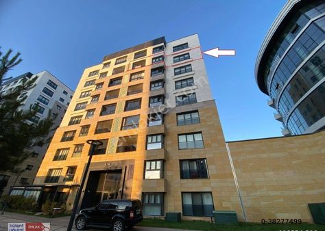 Emlak Konut Sitesinden A-4 Blok 7. Kat 200 M2 Kiralık 4+1 Daire