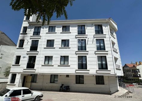 Bahçelievler Mah. 'de Eşyalı İçinde Kiracısı Hazır Satılık 1+1