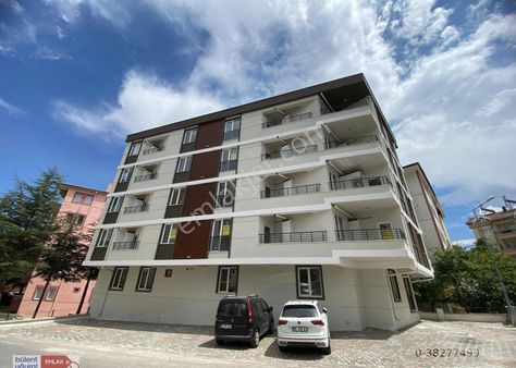 Esentepe Mah. 'de Merkezi Konumlu Kiralık 1+1