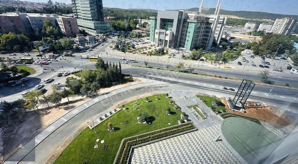 Özbeylerbeyi Gyo'dan Gentaş Towers'da Kiralık Ultra Lüks Ofis