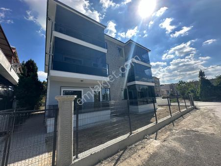 Yağcılar Mah. Açık Cephe 2+1 Mutfak Ayrı Sıfır Net:100 M2 Yüksek Giriş Satılık Daire