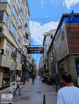 Turyap'tan Silivri Çarşı'da Pasaj İçinde Satılık 90 M2 Dükkan