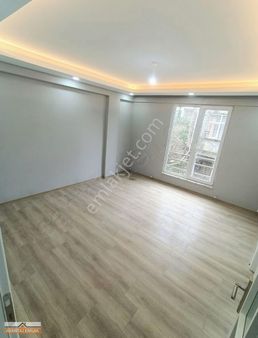 Subaşı Mahallesinde Satılık 80 M2 2+1 Ara Kat