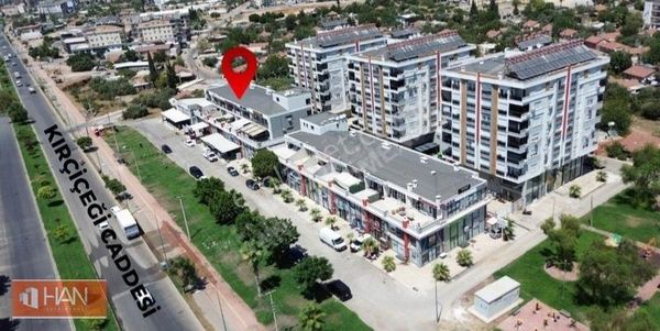 Kırçiçeği Cad. Üzeri Corner City Plazada Acil Satılık Ofis