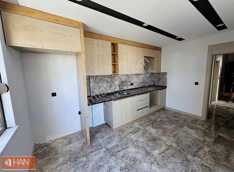 Varsak Ayanoğlu Mah. 2+1 Han Gibi Satılık Daire