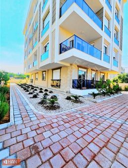 Varsak Şelale'de Ultra-lüx Konsept Havuzlu Ebeveyn Banyolu 3+1