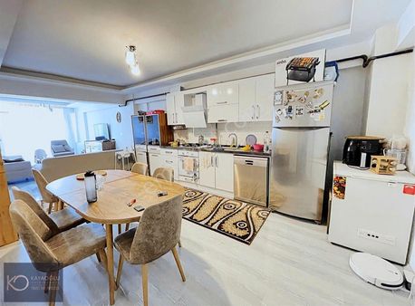 Kayaoğlundan Bayraklı Soğukkuyuda Satılık 2+1 Daire