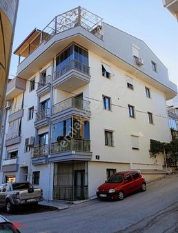 Dikili İsmetpaşa'da Kiralık 2+1 Ferah Daire!