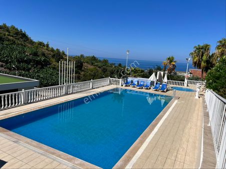 Alanya-kargıcak Mahallesinde Deniz Manzaralı Satılık 4+1 Villa