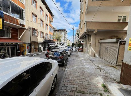 Merkezi Konumda Depolu Dükkan Her İşe Uygun.