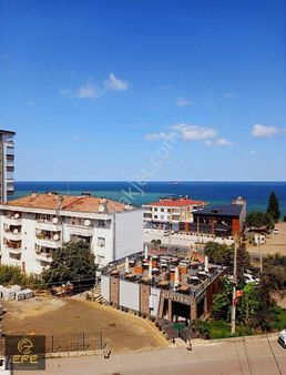 Efe Gayrimenkulden Kiralık Yıldızlı Merkezde 3+1 Daire