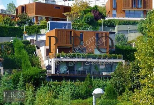 Tek Yetkili Pro'dan Çubuklu Vadi'de D Tipi Kiralık Villa