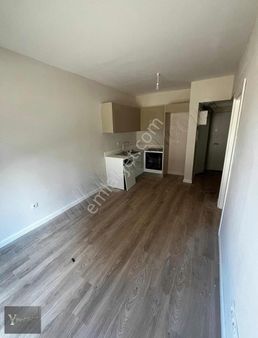 Suryapıda Yüksek Giriş 47 M2 Eşyasız