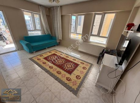 Babacandan Paşabağ'da Doğalgazlı 3+1 Ara Kat Daire