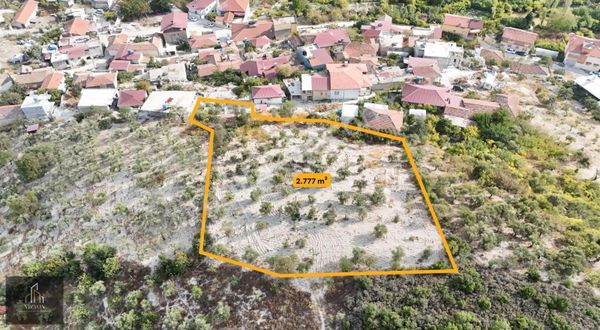 Yayladağı Aslanyazı Merkezde Kargir Ev 2.7 Dönüm Fırsat Yer