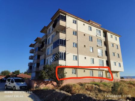 Esnaf Emlak'tan/çiftlik Çayırı/hitit Üniversitesi Yanı/1+1 Satılık Daire