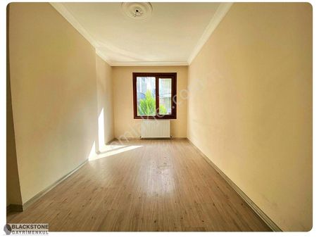 Sancaktepe Kemal Türkler Mh. Kiralık 2+1 Arakat Daire