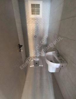 Erenköy Mah 2+1 Herşeyi Ayrı Genis Yüksek Giriş Daire