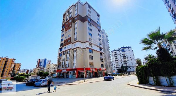 Remax Toros'tan Akdeniz Mah'de Şık Ve Ferah Satılık 3+1 Daire