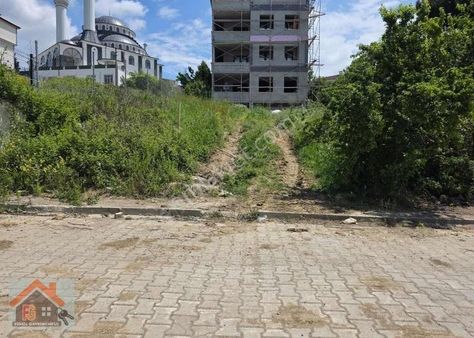 Acill..yalova Merkez Bağlarbaşında Eşsiz Konumda Arsa Fırsatı