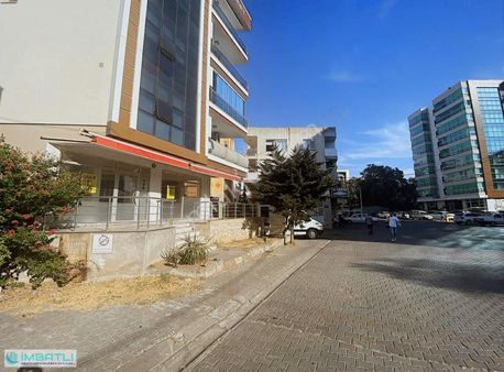 Soğukkuyuda Park Cepheli Önü Açık Kiralık Dükkan