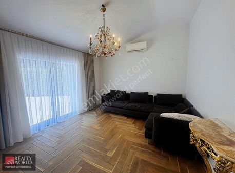 *realty World* Zekeriyaköyde Satılık 9 Tipi Koza Villası