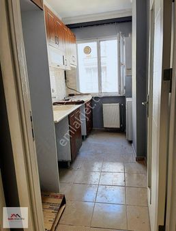 Pınar Mahallesin'de 1+1 İskanlı Temiz Satılık Daire