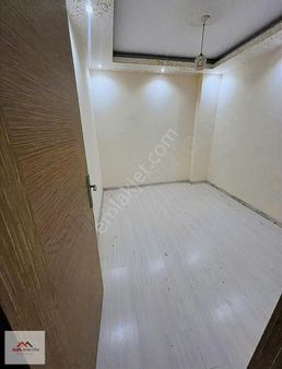 Bağlarçeşmede 2+1 90 M2 3. Kat Kiralık Daire 15 Bin Tl