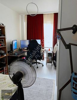 Bahçe Kullanımlı 2+1 Daire Çayırköyün Gelişen Merkezinde