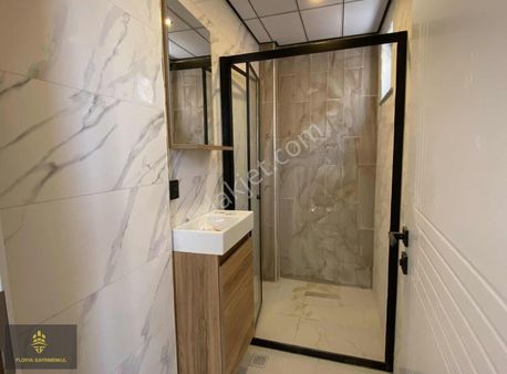 Florya'dan Zeminden Isıtmalı Ebeveyn Banyolu Daireler