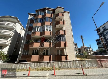 Keşan Yukarı Zaferiye Mahallesi'nde Kiralık 1+5+1 Daire