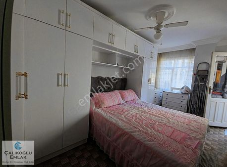 Akdeniz / Yeni Mah 2 Kat Geniş 3+1 Ünlü Fırın Üstü Merkezi Konum