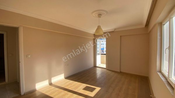 Kuşadası Güzelçamlı Satılık Deniz Manzaralı 2+1 Ayrı Mutfak Daire