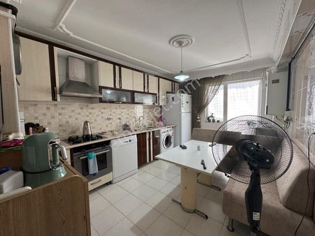 Keçiören Kanuni'de Ara Katta Üç Cepheli Full Yapılı 3+1