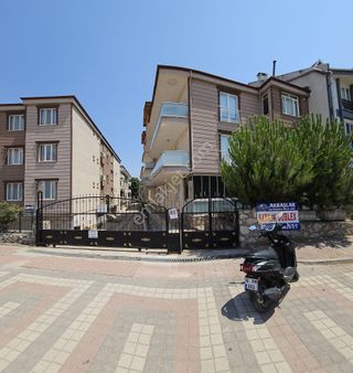 Akbaşlar Gayrimenkul Emlak Güvencesiyle Satılık Dubleks