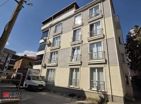 Keşan İspat Cami Mahalle'sinde 5+2 Satılık Dubleks Daire