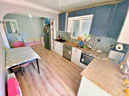 🌀gültaş Emlaktan Altınkumda Satılık Otoparklı Geniş Ferah 2+1 Daire