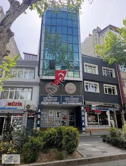Silivri Çarşı Merkezinde Fırsat Yatırımlık 8 Katlı Komple Bina
