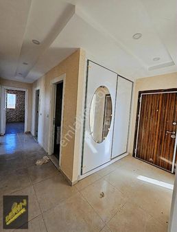 Osmangazide 4+1 Kapalı Mutfak Iskanlı Genıs Oturumlu Cadde Uzerı