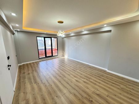 Tokay'dan Devlet Hastane'nin Alt Tarafında 2+1 Sıfır Daire !!!