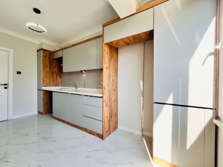 Parstan İkizçayda Ön Cephe Denize Yürüme Mesafesinde 2+1 Daire