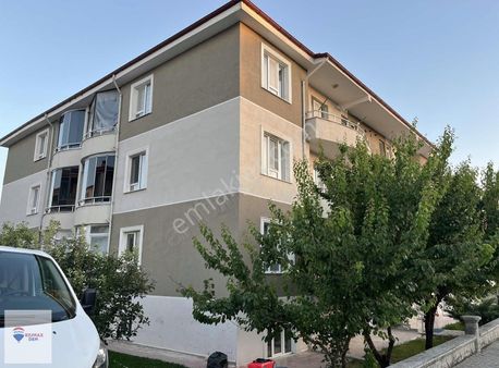 Remax Dem'den Kamu Lojmanları Yanı Satılık 3+1 Fırsat Daire