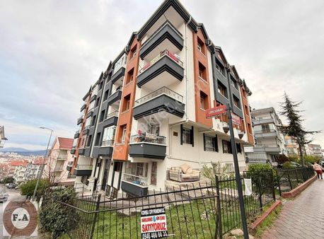 Osmangazide 3+1 Giriş Kat Altı Daire Kapalı&açık Garaj Cd Yakını