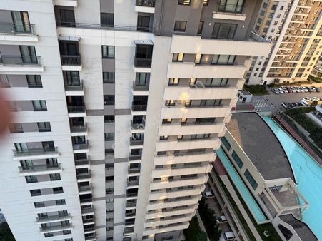 Altınkule'den Güneypark-1 De Vadi Manzaralı İçi Yapılı 5+1 Lüks Daire