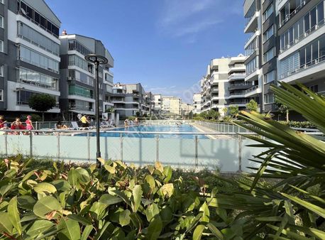 29 Ekim Mah. 3+1 Havuzlu 155metre² Satılık Köşe Daire