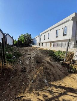 Dialog Piramit'ten Gümüştepede 485m2 Satılık Villa İmarlı Arsa